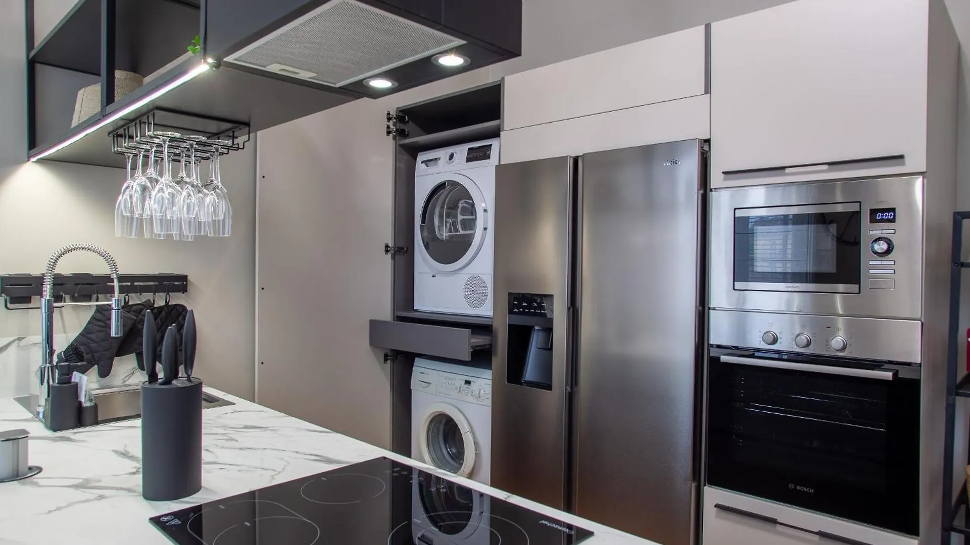 Apartment Housmart Lorenzo Costa 17 Bologna Italy