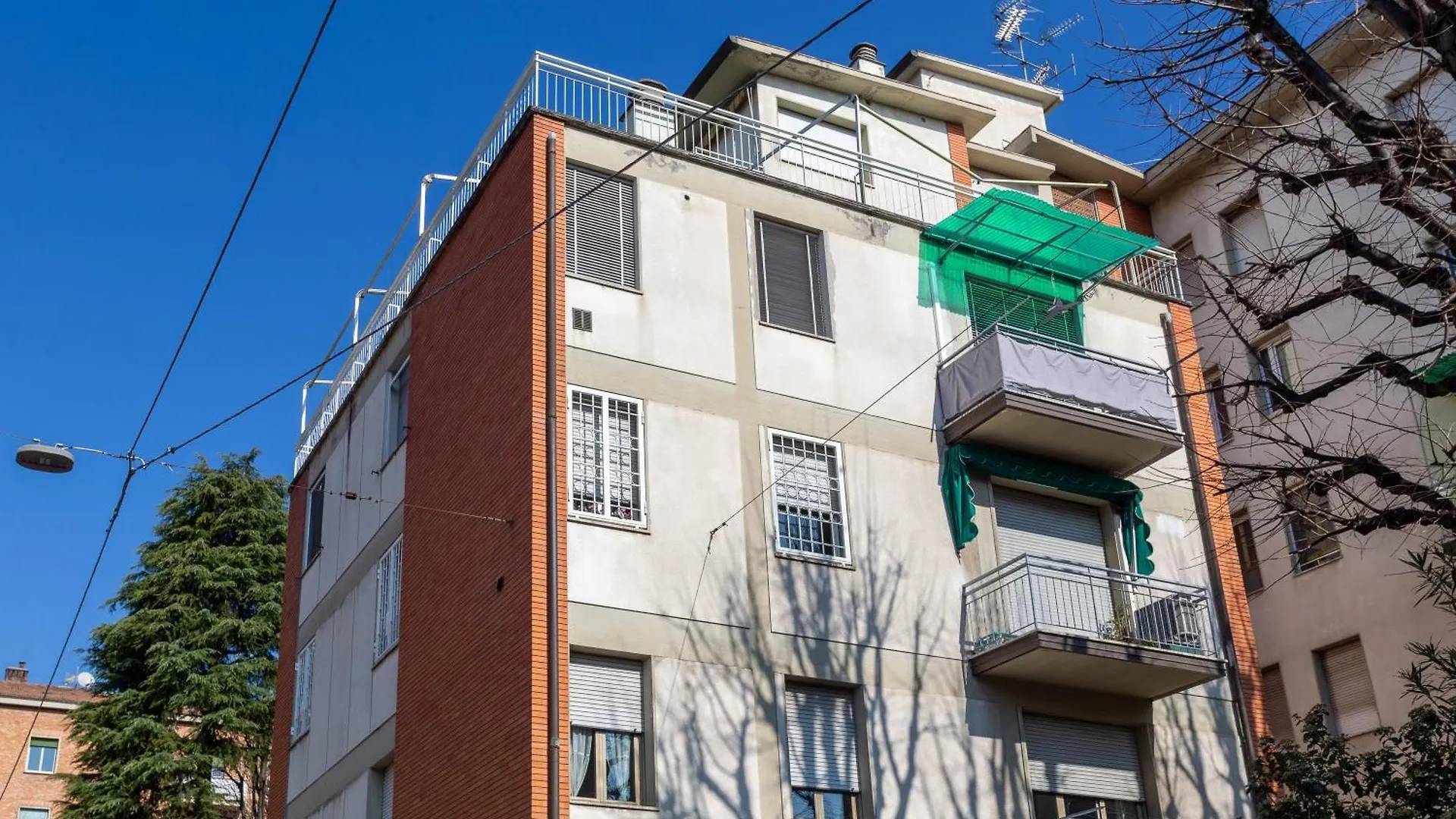 Apartment Housmart Lorenzo Costa 17 Bologna Italy